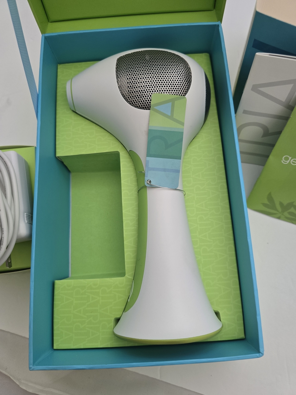 Geria Handheld White & Lime Hair Dryer